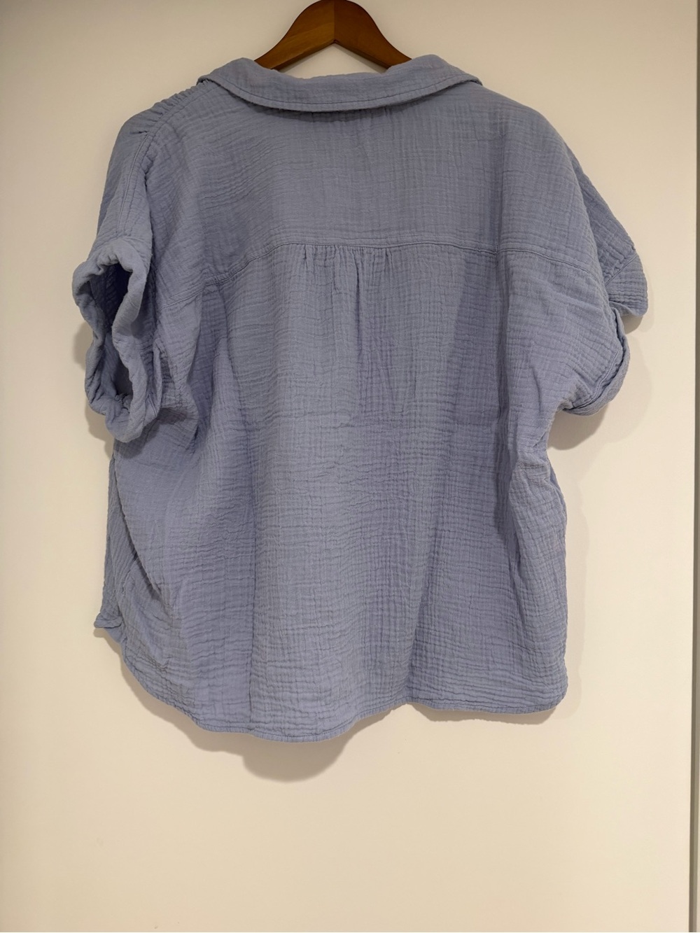 beachlunchlounge Dawson 100% Cotton Gauze Blue Acid Wash Button-Front Top Size X - Picture 8 of 9